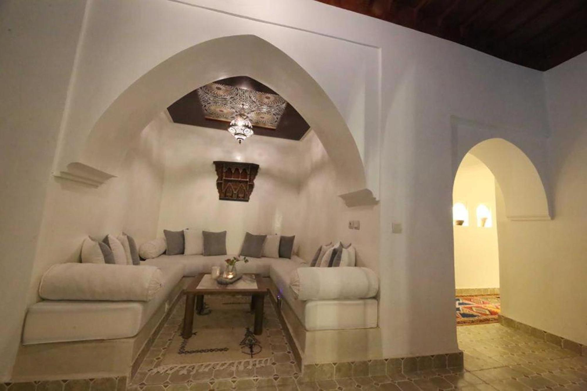 Riad Oum H&N Sidi Abdallah Ghiat Exterior photo