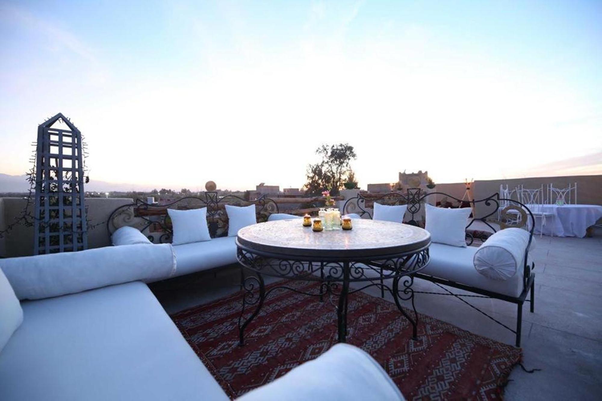 Riad Oum H&N Sidi Abdallah Ghiat Exterior photo